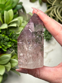 UV Reactive Amethyst Point - #14
