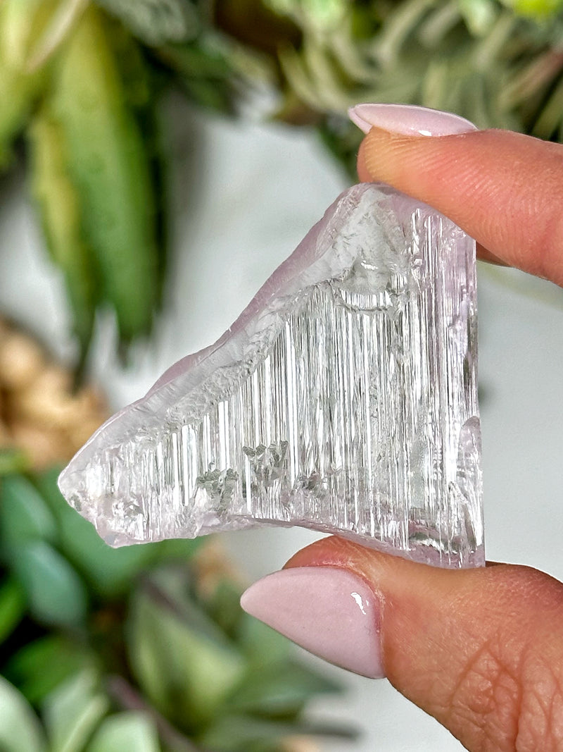 Gemmy Raw Kunzite - #1