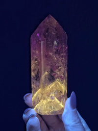 UV Reactive Amethyst Point - #4