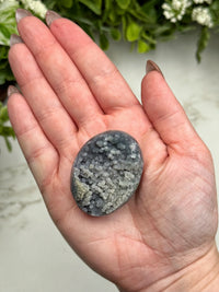 Grape Agate Palmstone - #16