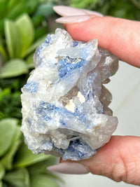 Dumortierite in Quartz - #8