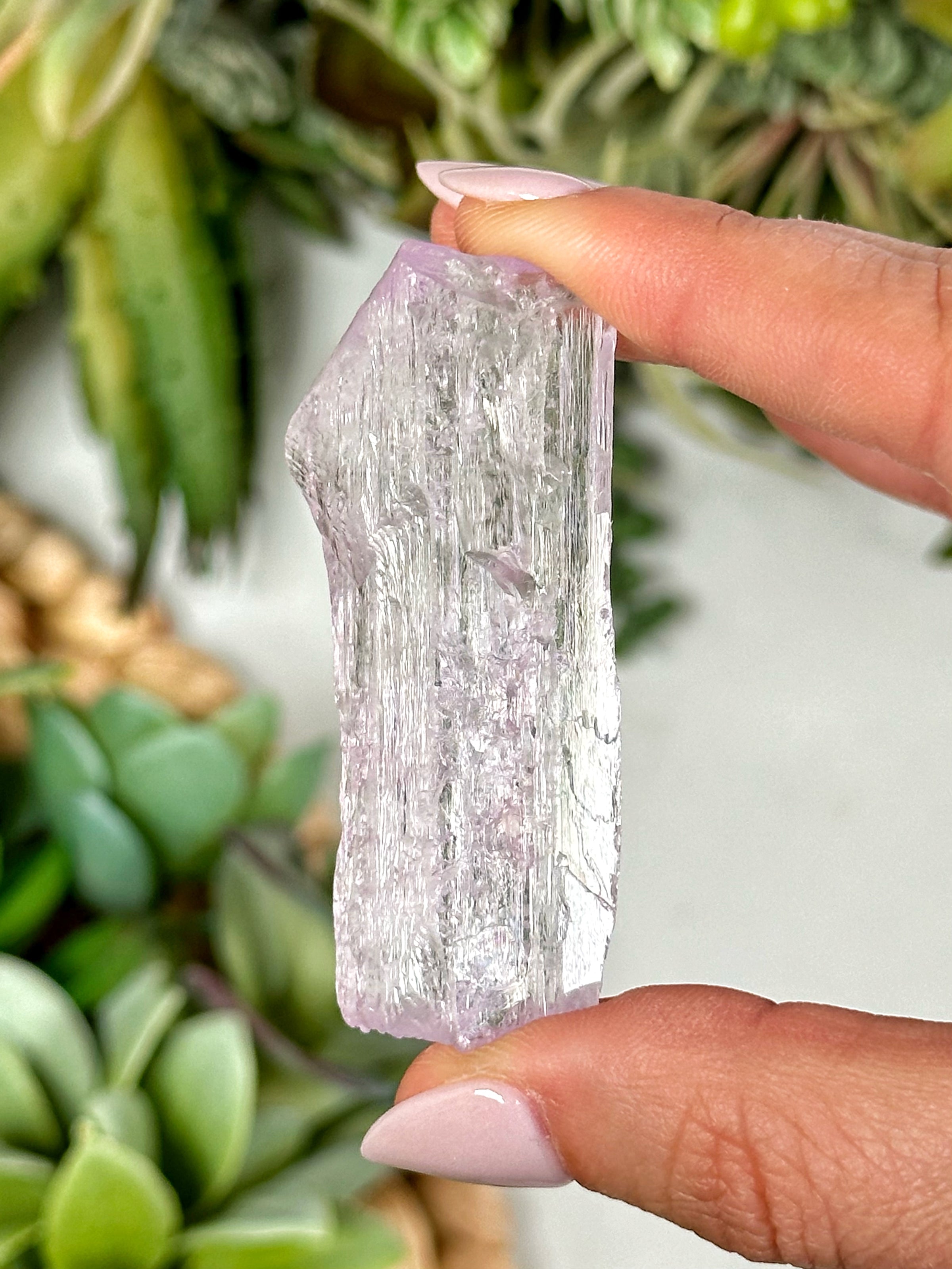 Gemmy Raw Kunzite - #2