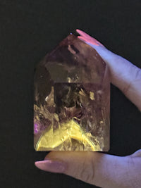 UV Reactive Amethyst Point - #14