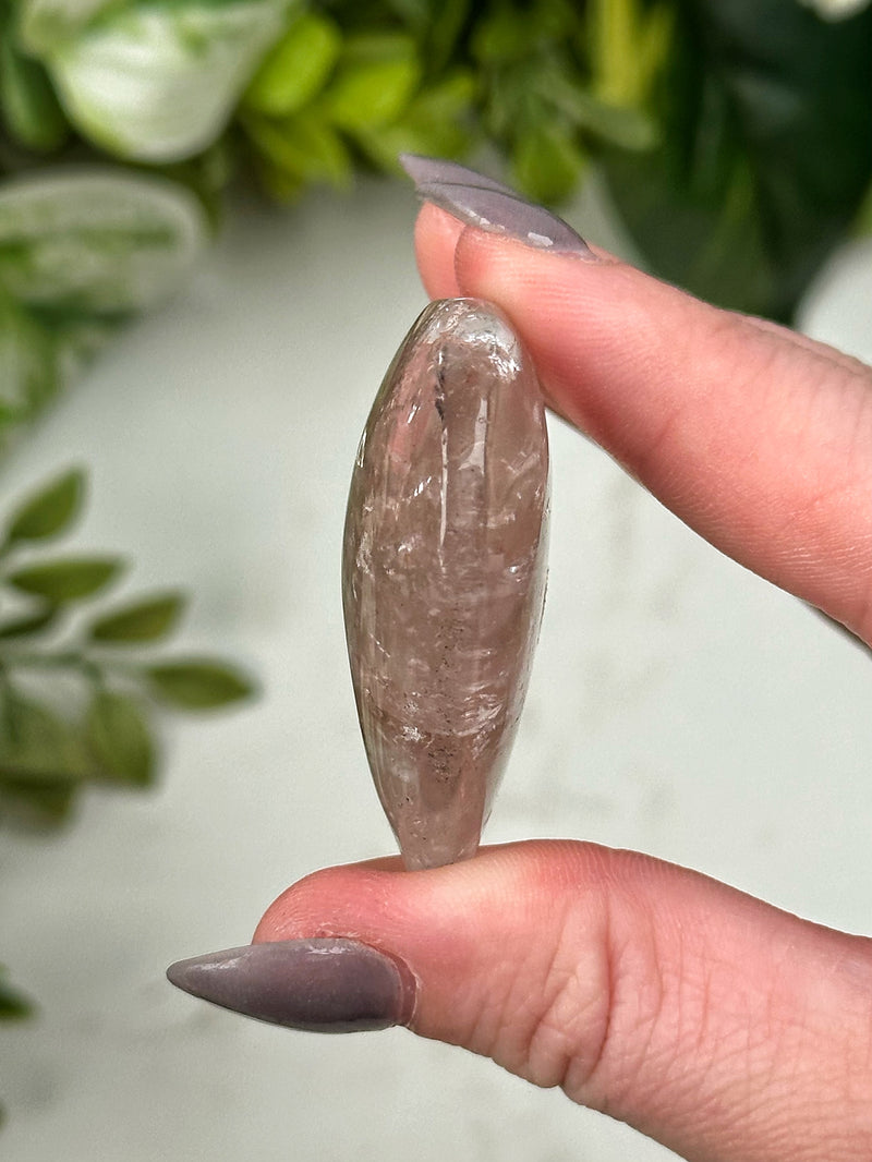 UV Reactive Amethyst Heart - #6