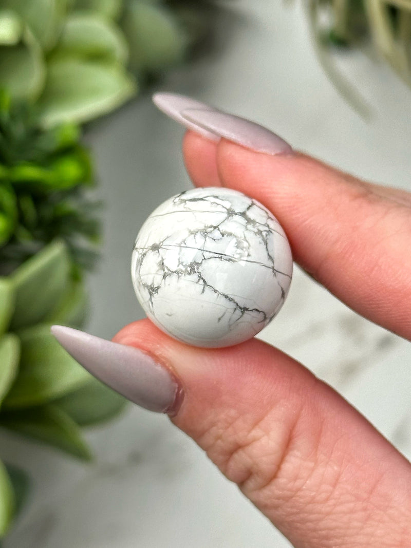 Howlite Mini Spheres - Crown Chakra - No. 38