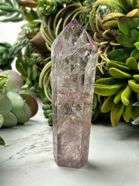 UV Reactive Amethyst Point - #12