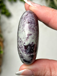 Kammererite Palmstone - #12