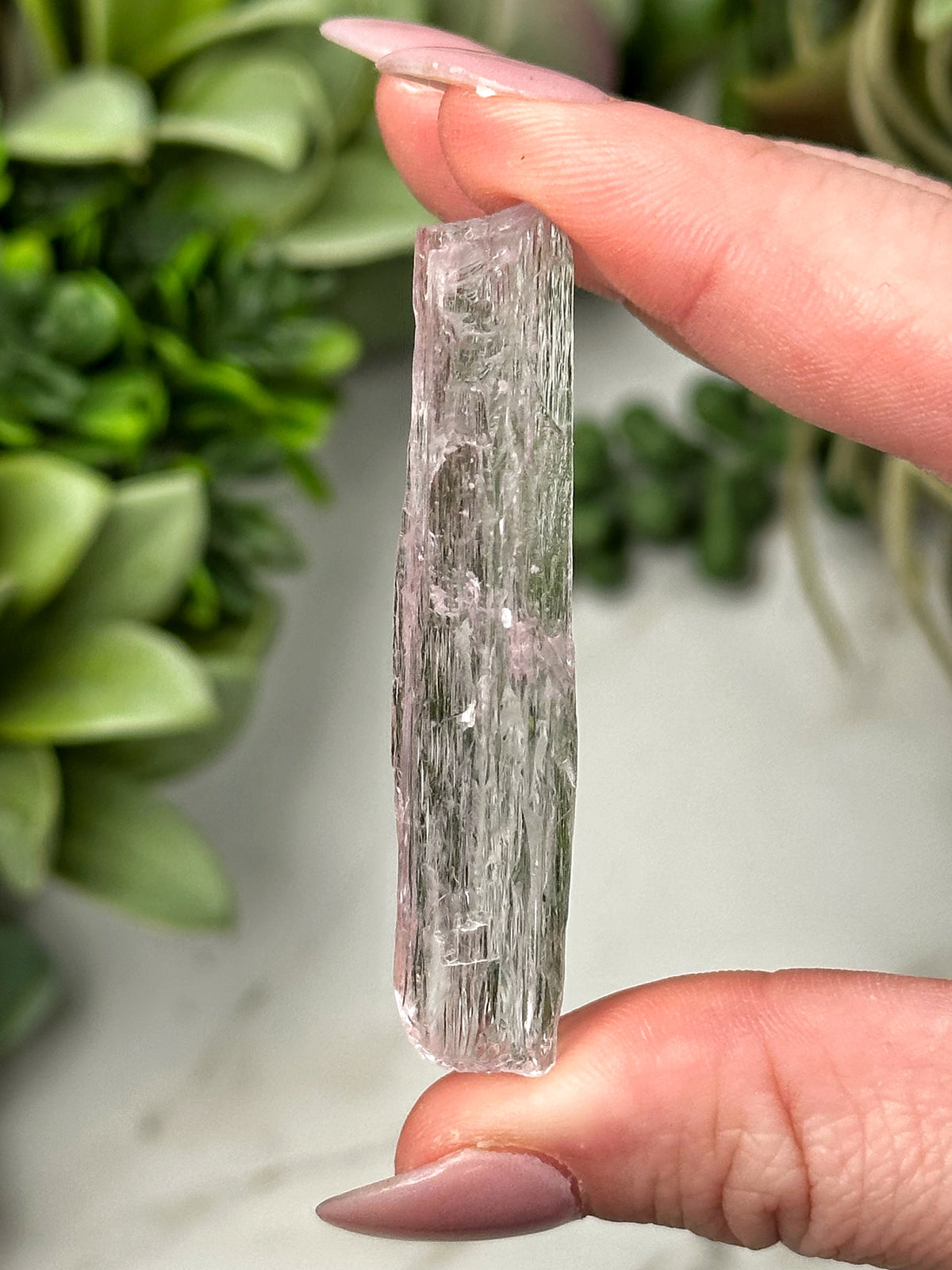 Gemmy Raw Kunzite - #5