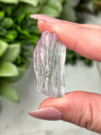 Gemmy Raw Kunzite - #6
