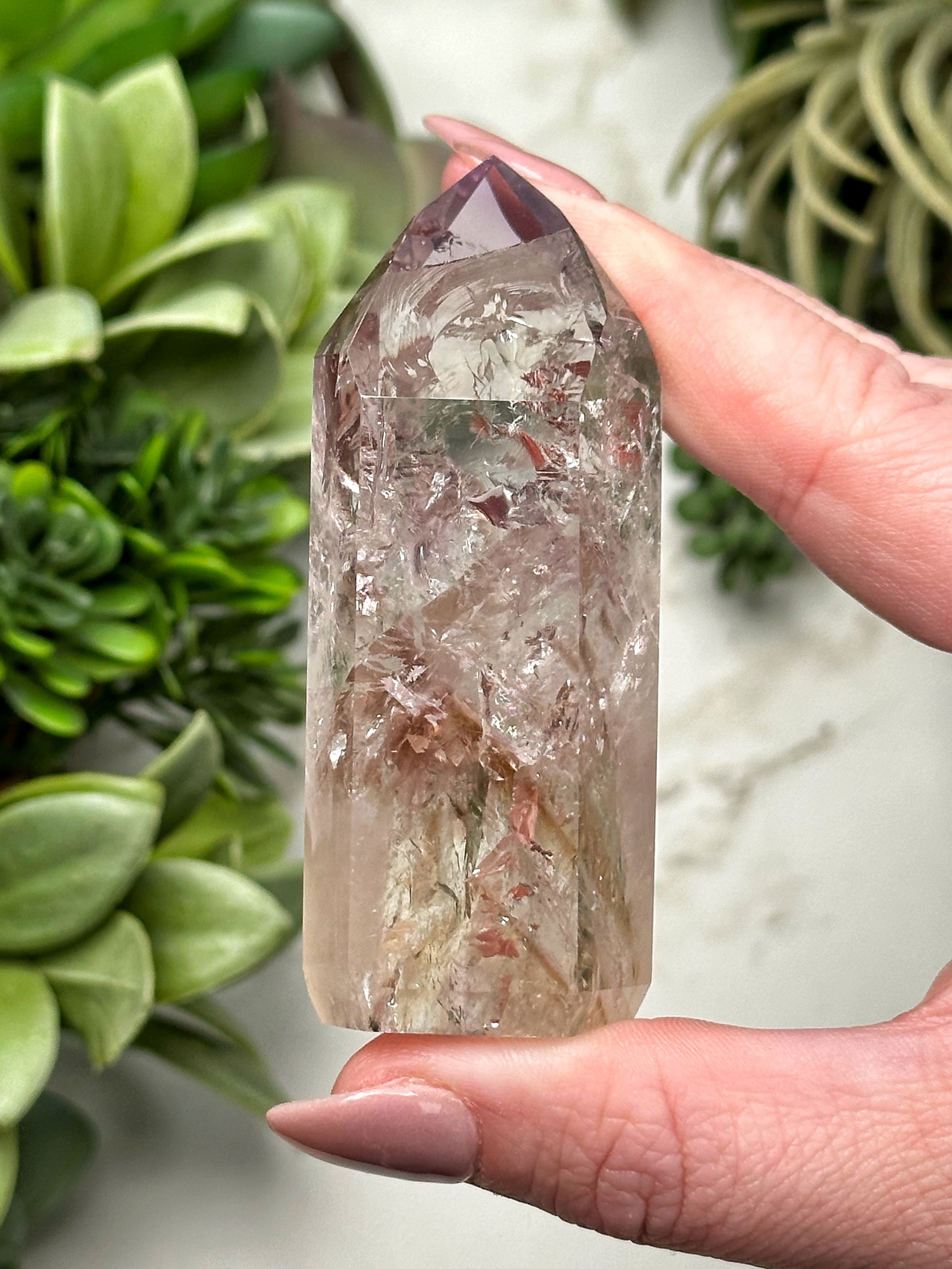 UV Reactive Amethyst Point - #17