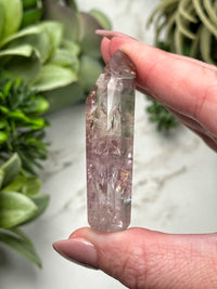 UV Reactive Amethyst Point - #20