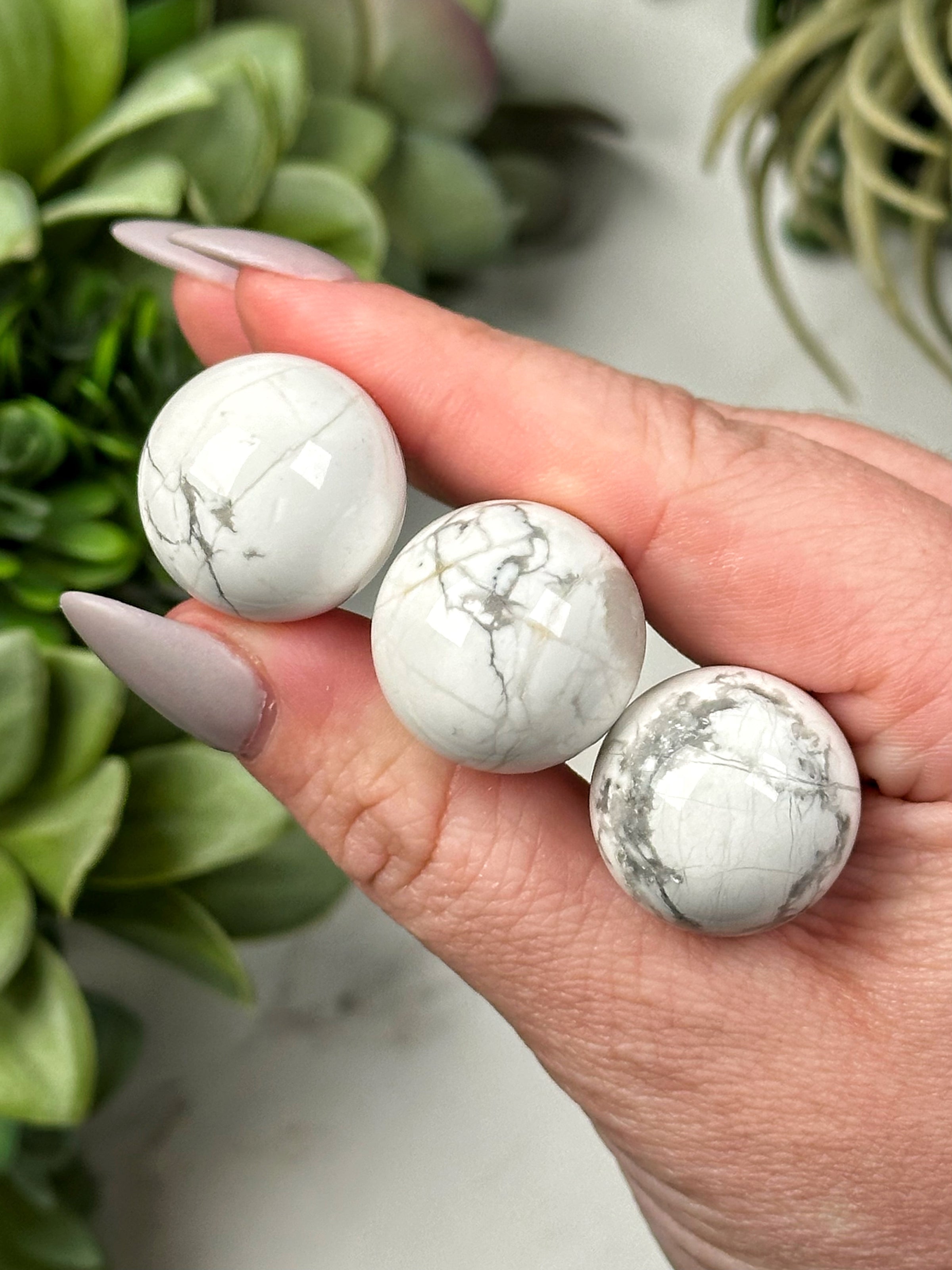 Howlite Mini Spheres - Crown Chakra - No. 38