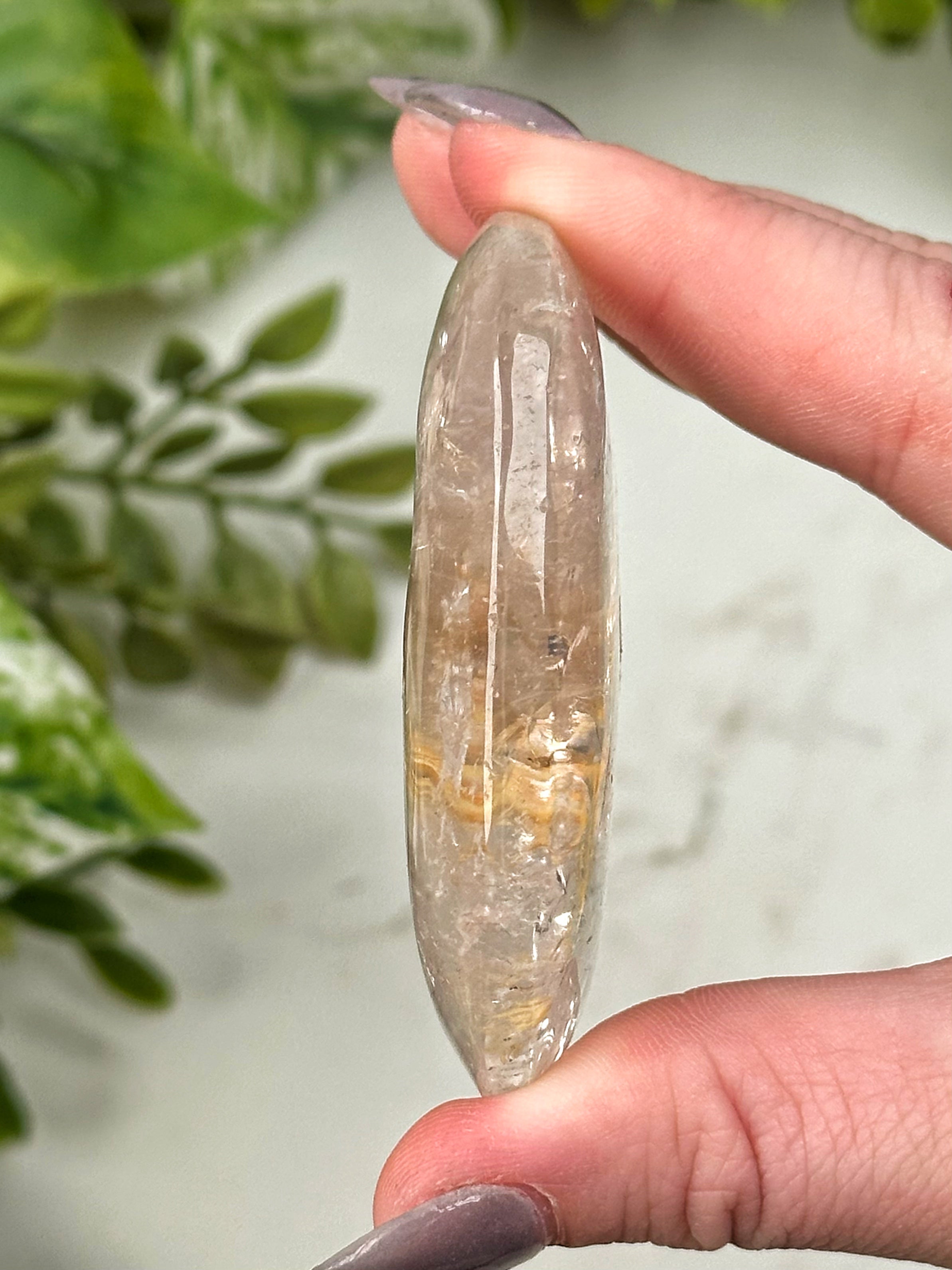 UV Reactive Amethyst Palmstone - #1