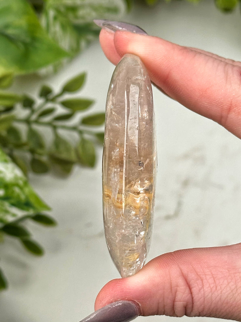 UV Reactive Amethyst Palmstone - #1