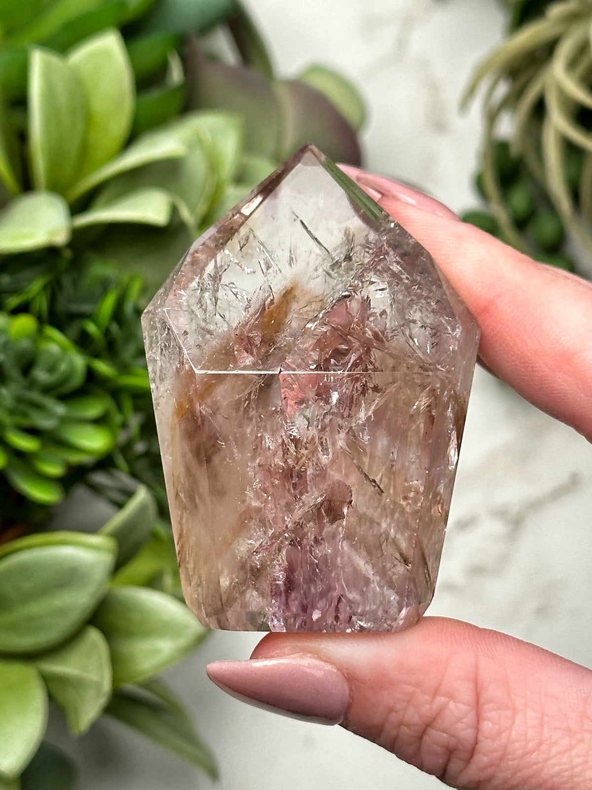 UV Reactive Amethyst Point - #19