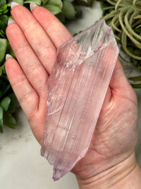 Gemmy Raw Kunzite - #1