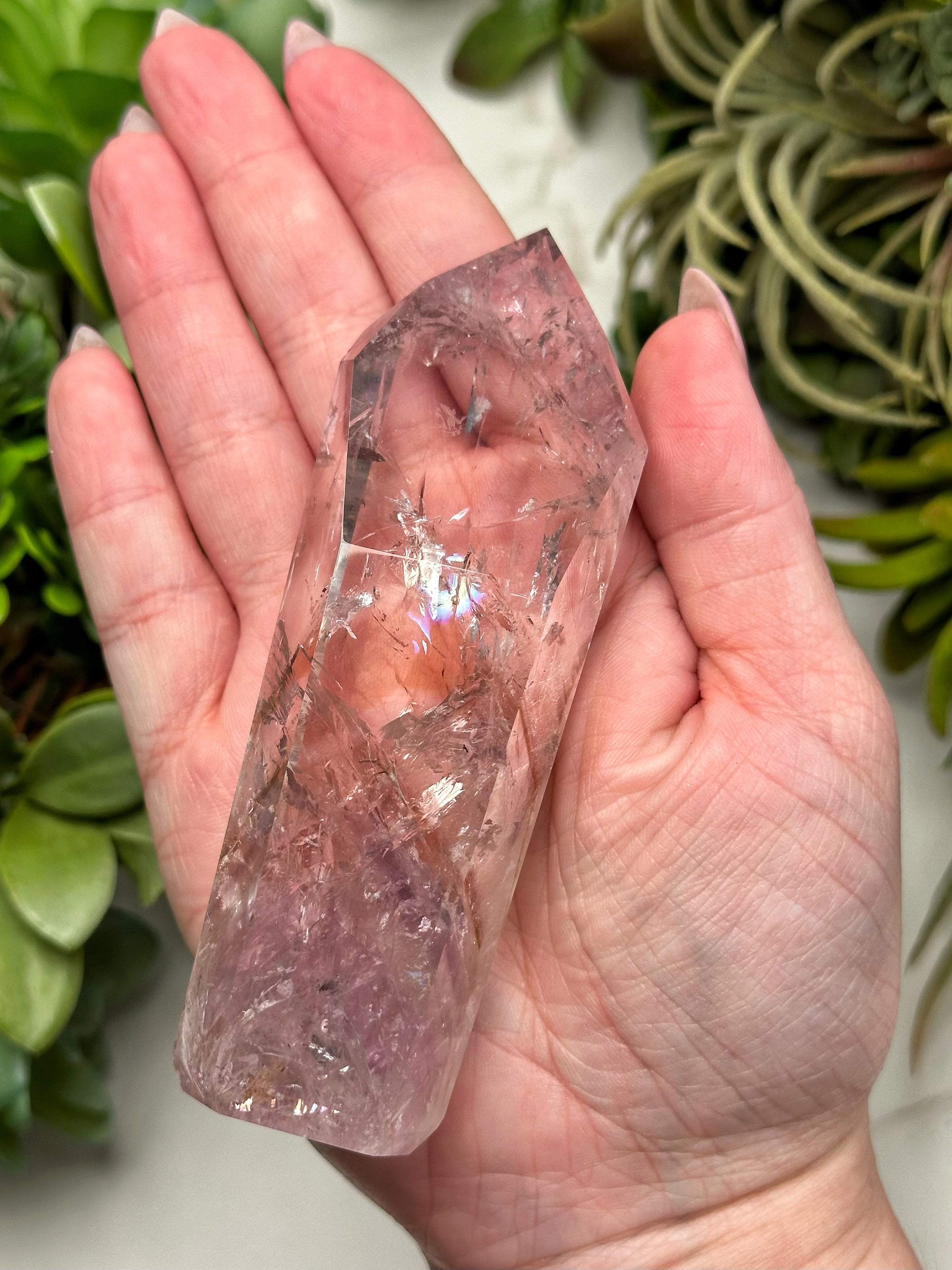 UV Reactive Amethyst Point - #11