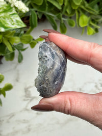 Grape Agate Palmstone - #16