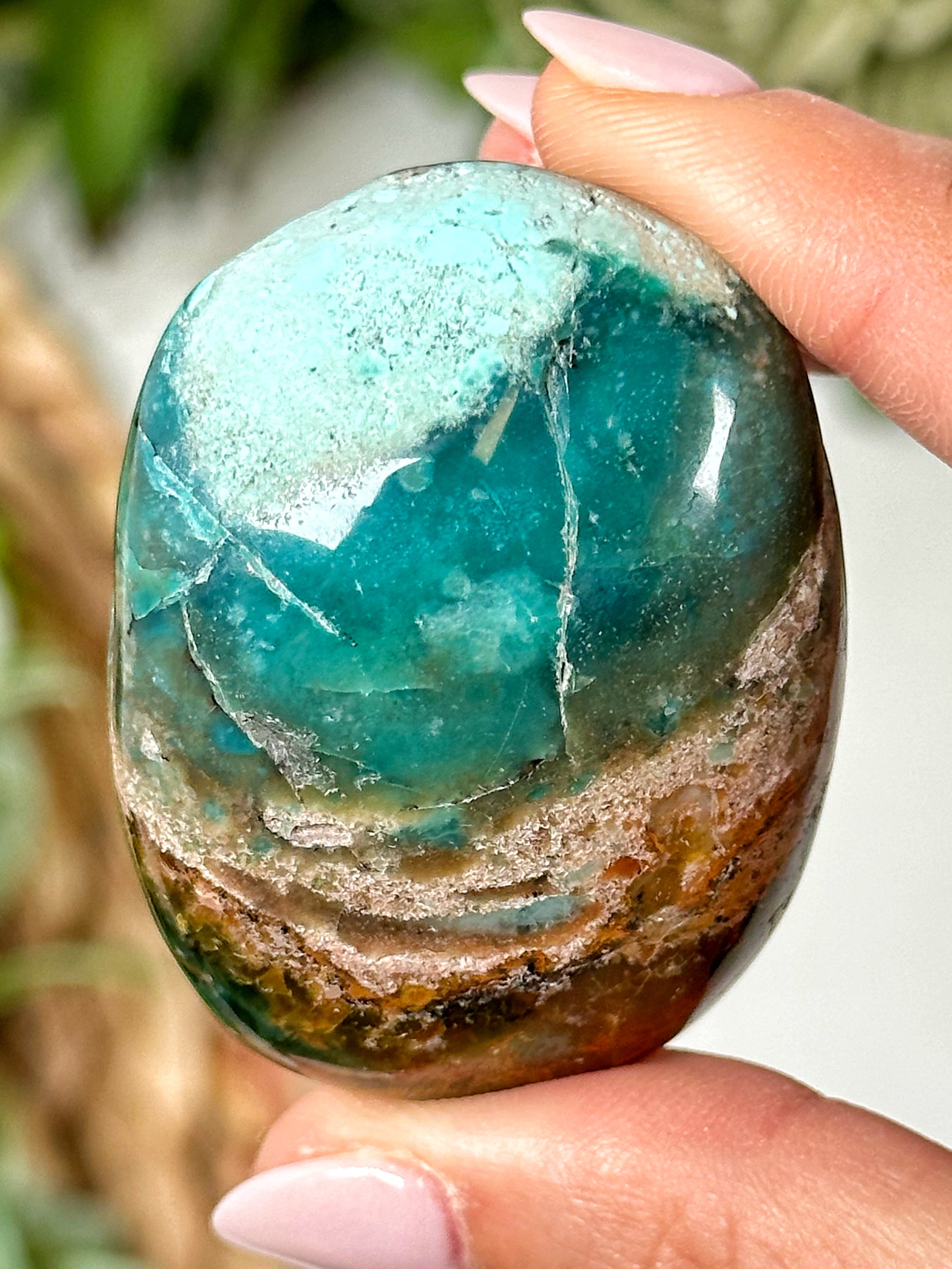 Blue opalized wood outlet cabs