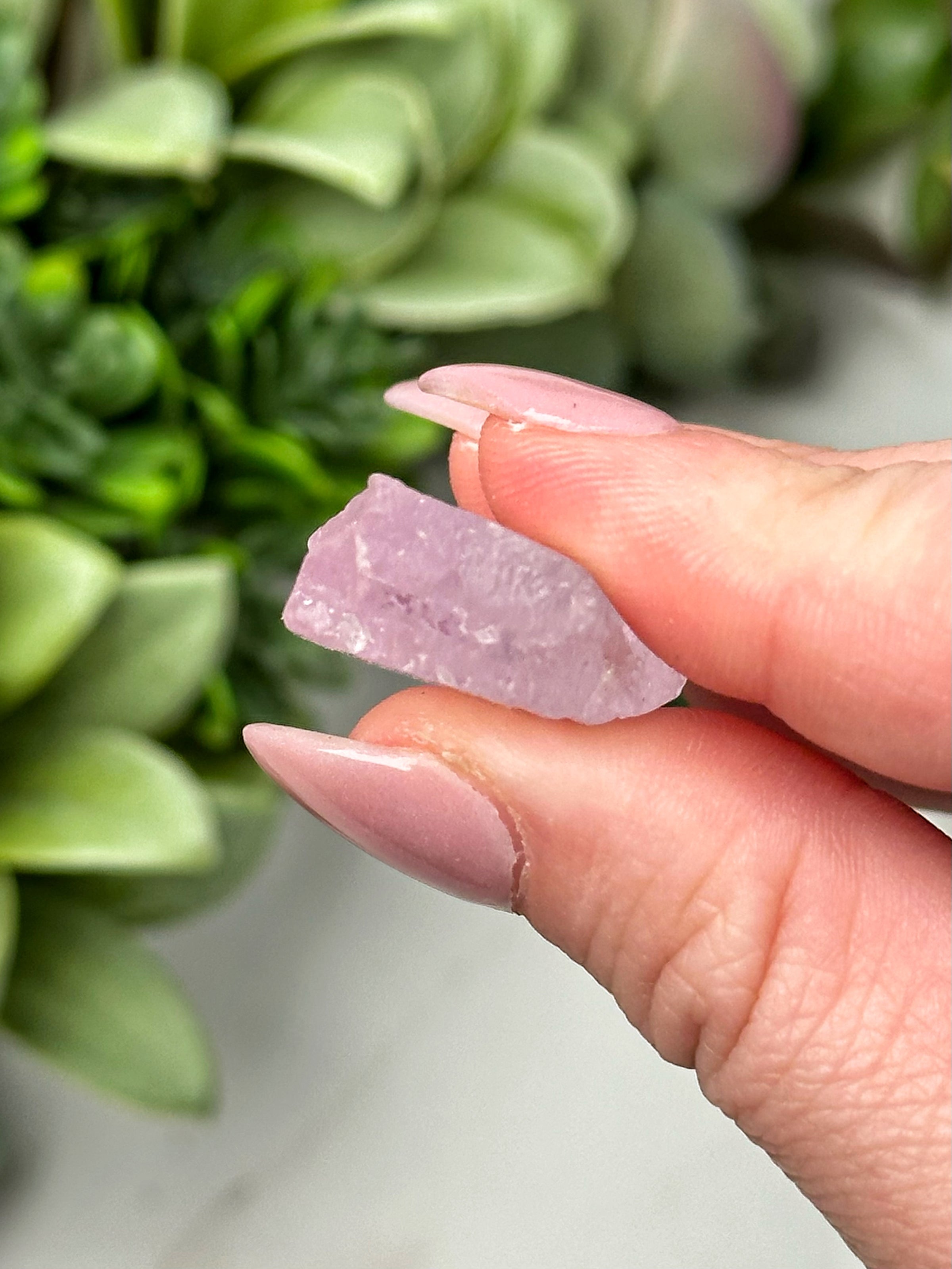 Gemmy Raw Kunzite - #7
