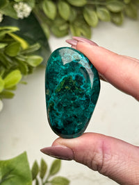 Dioptase Palmstone - #9