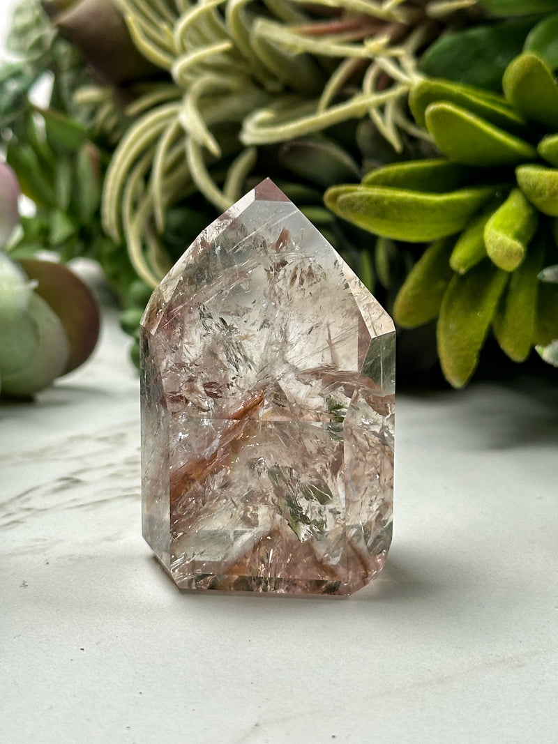 UV Reactive Amethyst Point - #16