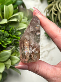UV Reactive Amethyst Point - #16