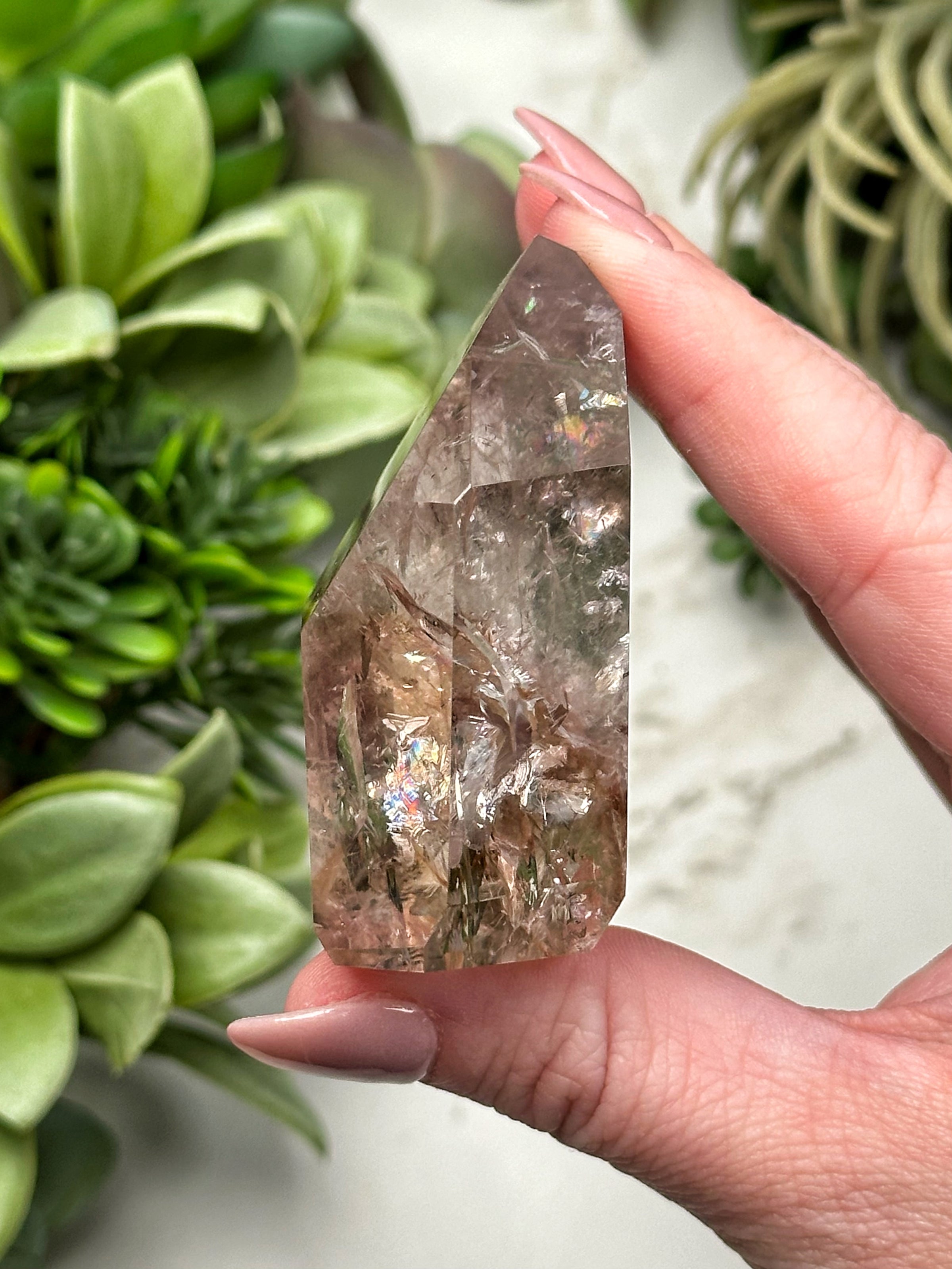 UV Reactive Amethyst Point - #16